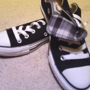 Black plaid double tounge Converse